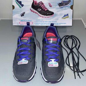 SKECHERS - SKECH-AIR Relaxed Fit Memory Foam - NIB 7.5